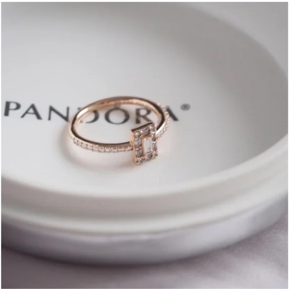 Pandora rectangle halo rose gold promise ring size 7 - Picture 6 of 6